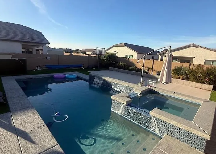 Private Heated Pool Year-round Hot Tub Dom wakacyjny *